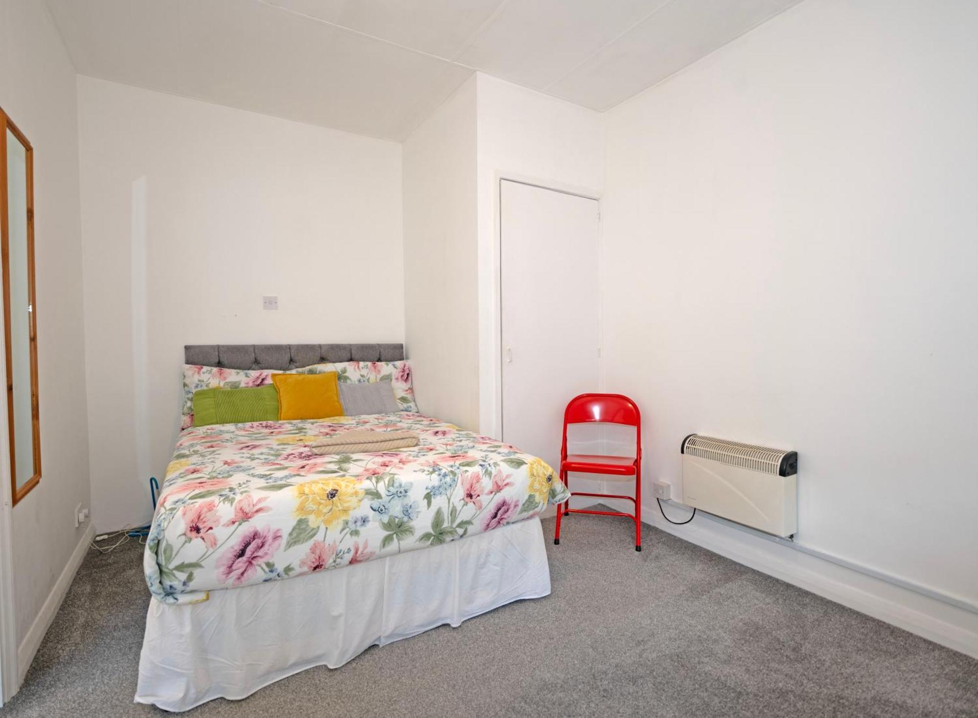 Flat In Clapham Budget Friendly Stay London Kültér fotó